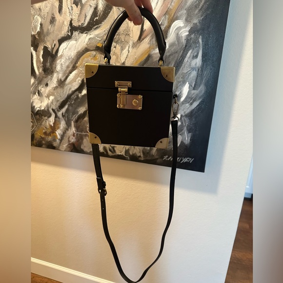 $269! Courtney Grow & Antonio Melani Brass Accent Black Leather Boxy Satchel - Picture 1 of 6